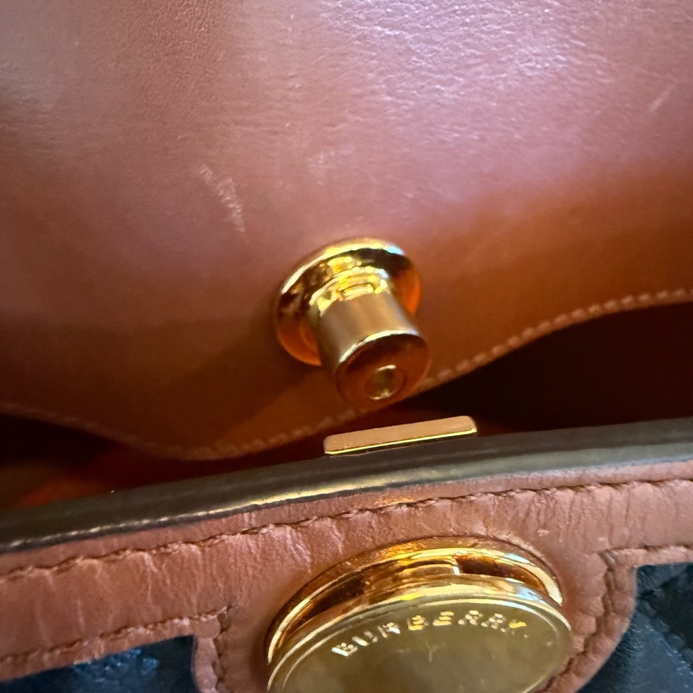 Burberry Quilted Society Handbag - Picture 11 of 12